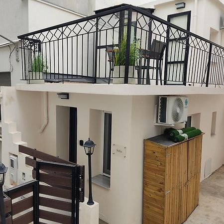 Lb Luxury Apartments Volos Bagian luar foto