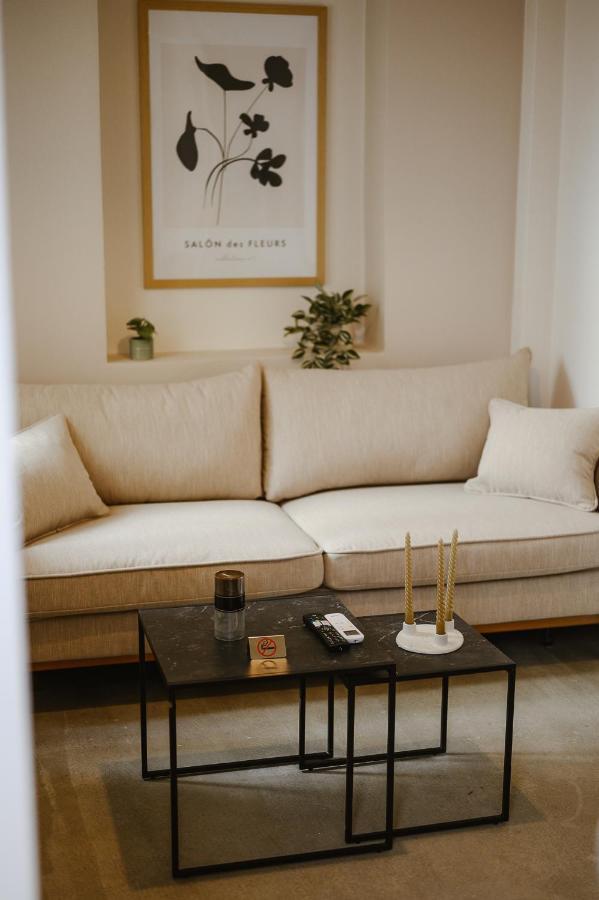 Lb Luxury Apartments Volos Bagian luar foto