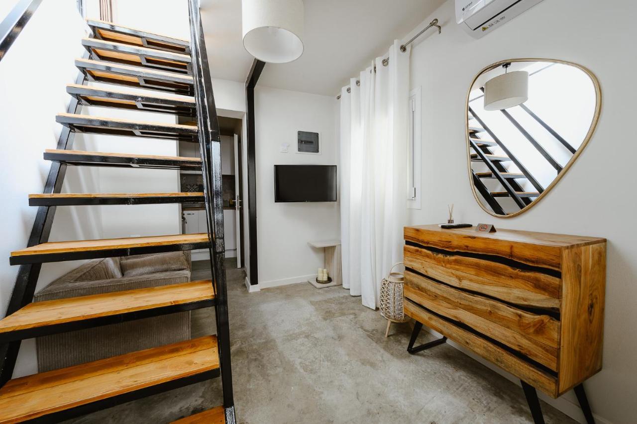 Lb Luxury Apartments Volos Bagian luar foto