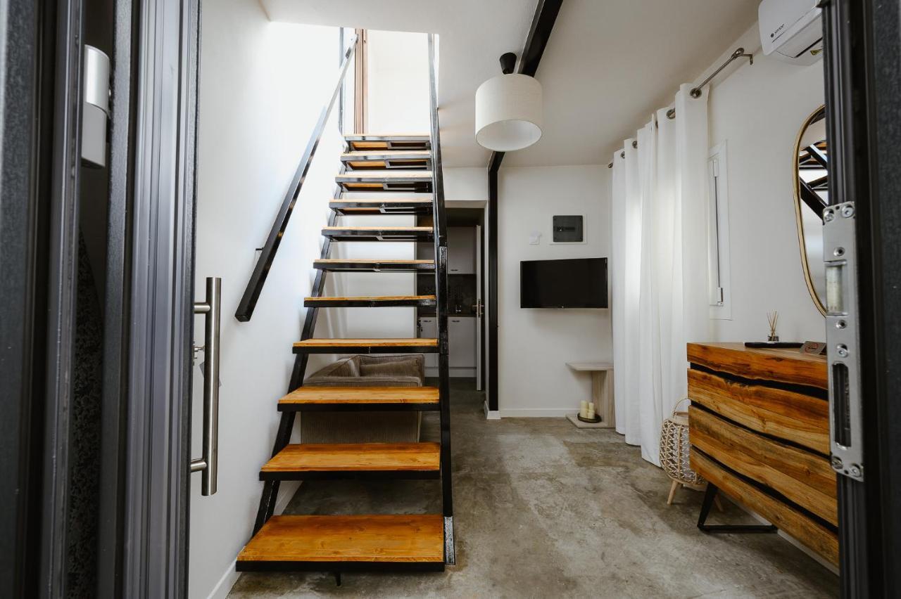 Lb Luxury Apartments Volos Bagian luar foto