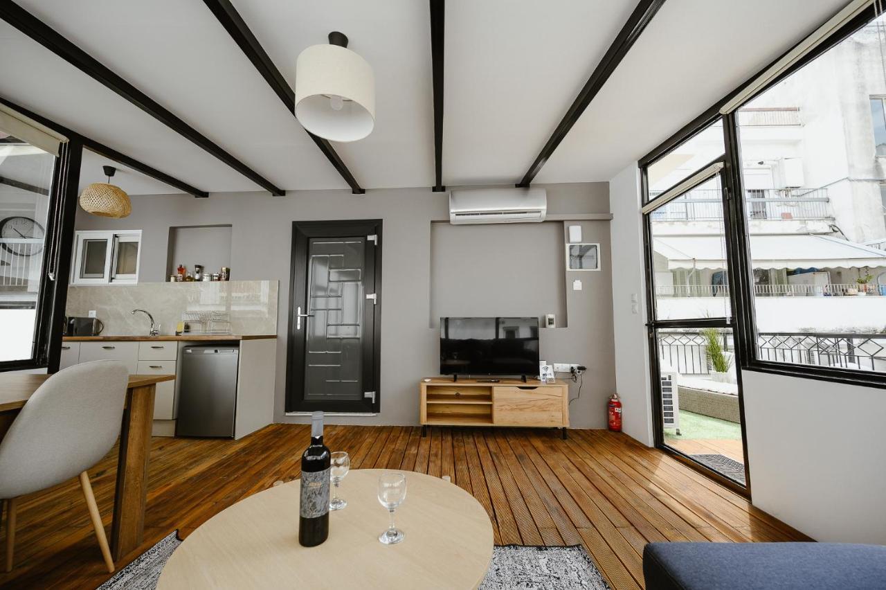Lb Luxury Apartments Volos Bagian luar foto