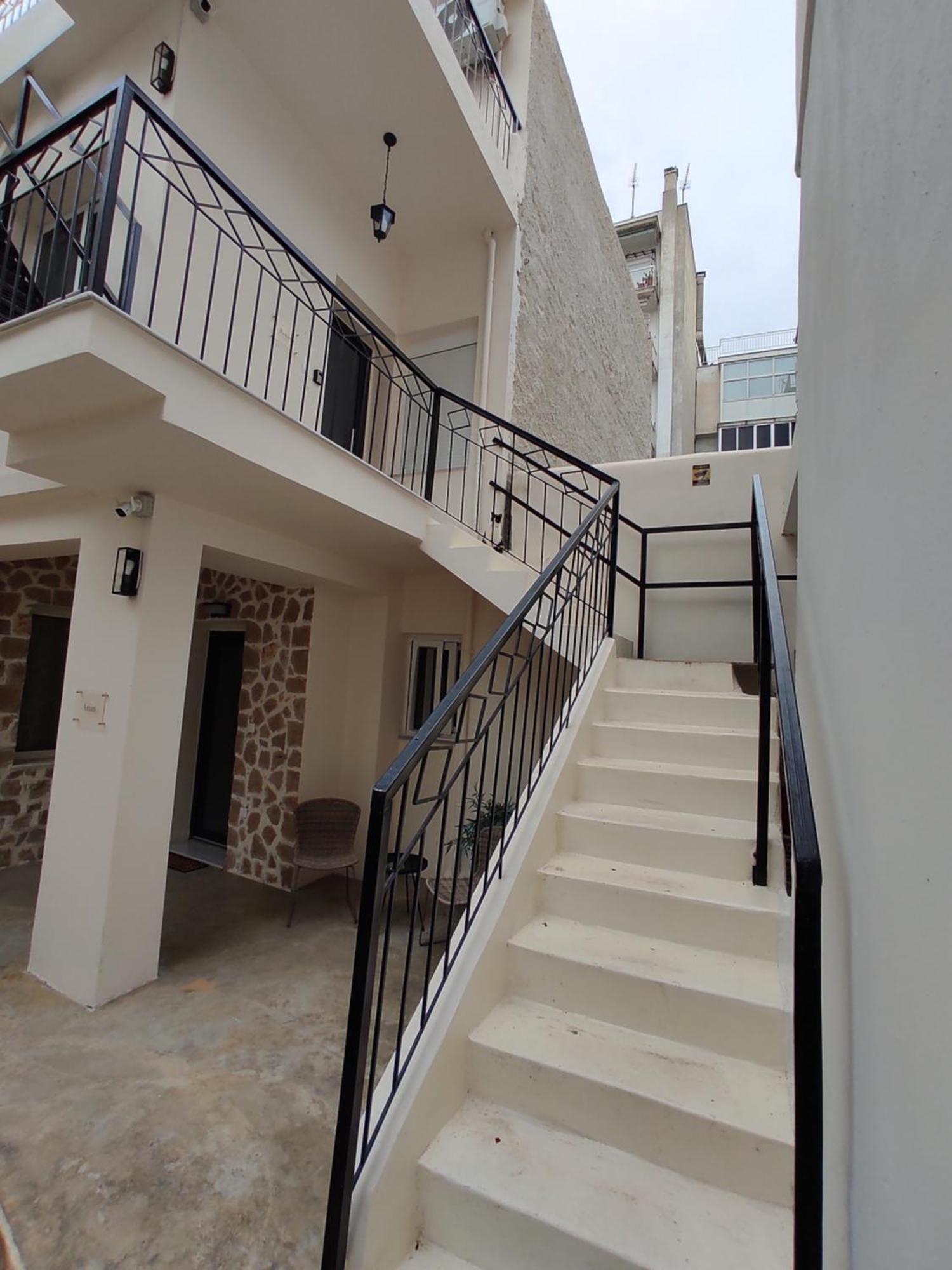 Lb Luxury Apartments Volos Bagian luar foto